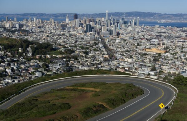 San Francisco, U-Turn View To Skyline